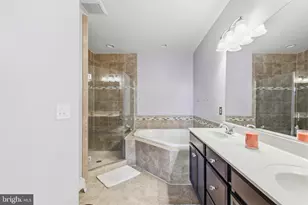 703 Quayside Ct, Oxon Hill, MD 20745 - Photo 24