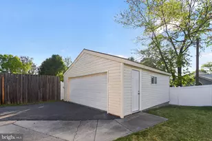 2717 Felter Ln, Bowie, MD 20715 - Photo 32