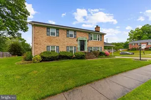 7708 Gambier Dr, Upper Marlboro, MD 20772 - Photo 2