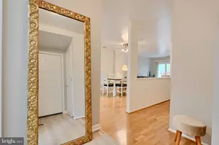15049 Cherrywood Dr, Laurel, MD 20707 - Photo 2