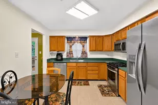 7318 Rotunda Ct, Clinton, MD 20735 - Photo 4