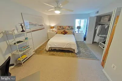 7802 Hanover Parkway #T2, Greenbelt, MD 20770 - Photo 12