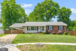 7900 Oland Ct, Hyattsville, MD 20784 - Photo 2