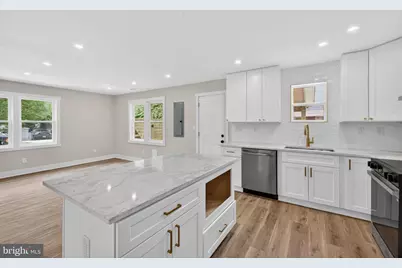 6811 Shepherd Street, Hyattsville, MD 20784 - Photo 8