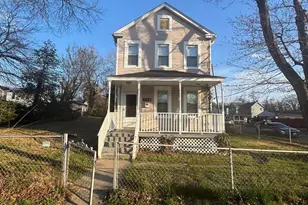 6801 James Farmer Way, Capitol Heights, MD 20743 - Photo 4