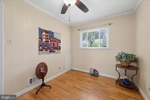 6803 Adelphi Rd, University Park, MD 20782 - Photo 38