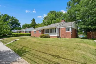 6803 Adelphi Rd, University Park, MD 20782 - Photo 50