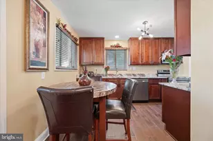 6803 Adelphi Rd, University Park, MD 20782 - Photo 24