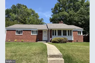 6803 Adelphi Road, University Park, MD 20782 - Photo 2