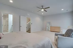 518 Triggerfish Dr, Oxon Hill, MD 20745 - Photo 16