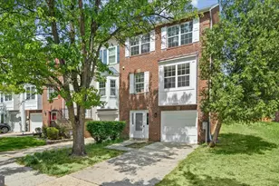13818 Gullivers Trail, Bowie, MD 20720 - Photo 2
