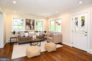 7011 Old Sandy Spring Rd, Laurel, MD 20707 - Photo 6