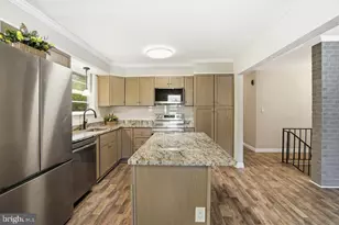 309 Cedar Ridge Dr, Oxon Hill, MD 20745 - Photo 16
