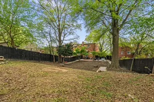 3300 Manorwood Dr, Hyattsville, MD 20782 - Photo 20