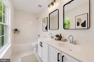 8409 Jasmith Ct, District Heights, MD 20747 - Photo 10