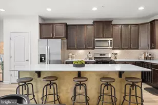 1041 Flester Ln, Laurel, MD 20707 - Photo 10