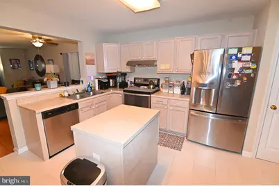 7619 Covent Gardens Court, Landover, MD 20785 - Photo 16