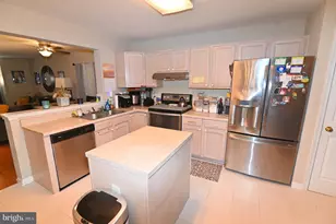 7619 Covent Gardens Ct, Landover, MD 20785 - Photo 16