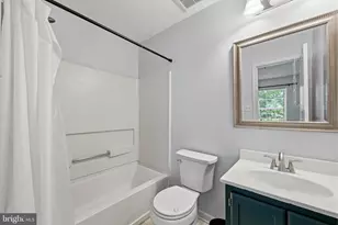1518 Deep Gorge Ct, Oxon Hill, MD 20745 - Photo 24