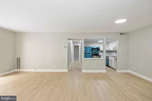 10106 Campus Way S, Upper Marlboro, MD 20774 - Photo 6