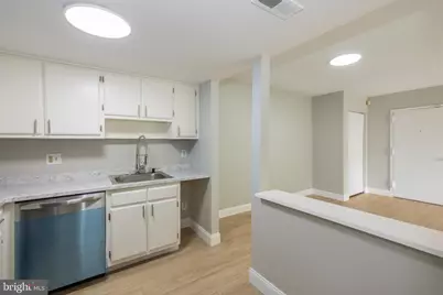 10106 Campus Way S #303-3B, Upper Marlboro, MD 20774 - Photo 10