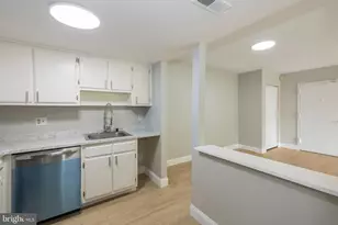 10106 Campus Way S, Upper Marlboro, MD 20774 - Photo 10