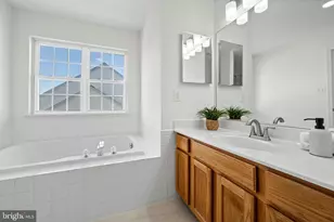 15518 Casulas Way, Laurel, MD 20707 - Photo 32