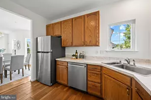 15518 Casulas Way, Laurel, MD 20707 - Photo 20