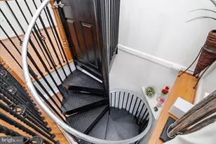 7512 Hawthorne St, Landover, MD 20785 - Photo 12