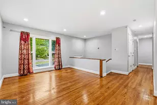8103 Manson St, Hyattsville, MD 20785 - Photo 6