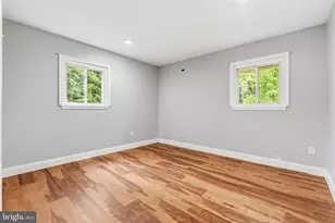 8103 Manson St, Hyattsville, MD 20785 - Photo 18