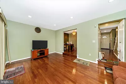 658 Mount Lubentia Court E, Upper Marlboro, MD 20774 - Photo 4