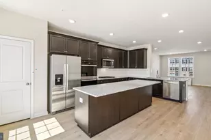 7834 Presidential Pkwy, Upper Marlboro, MD 20774 - Photo 8