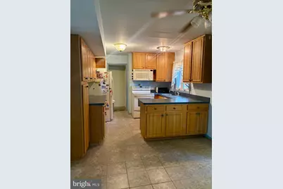 12312 Starlight Lane, Bowie, MD 20715 - Photo 2
