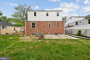 5007 53rd Pl, Hyattsville, MD 20781 - Photo 6