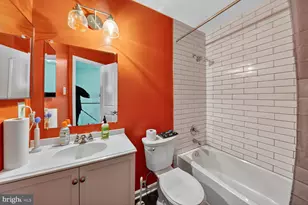 14203 Oakpointe Dr, Laurel, MD 20707 - Photo 18