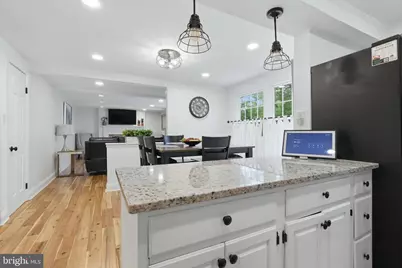 12821 Asbury Drive, Fort Washington, MD 20744 - Photo 4