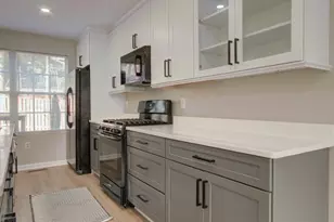 2813 31st Ave, Temple Hills, MD 20748 - Photo 8