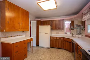 13024 Ingleside Dr, Beltsville, MD 20705 - Photo 6