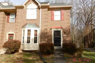 11406 Dunloring Pl, Upper Marlboro, MD 20774 - Photo 2