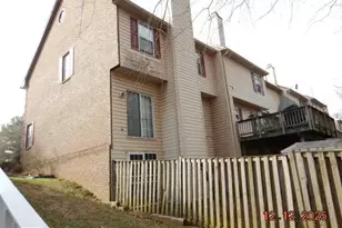 11406 Dunloring Pl, Upper Marlboro, MD 20774 - Photo 4