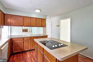 10711 Featherstone Dr, Fort Washington, MD 20744 - Photo 16