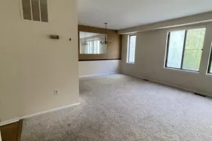 15837 Millbrook Ln, Laurel, MD 20707 - Photo 2