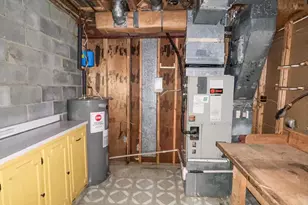 15837 Millbrook Ln, Laurel, MD 20707 - Photo 18