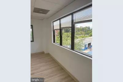 5515 Livingston Road #3RD FLOOR, Oxon Hill, MD 20745 - Photo 32