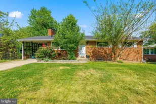 6109 Colonial Terrace, Temple Hills, MD 20748 - Photo 2