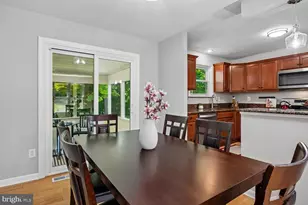 14932 Nighthawk Ln, Bowie, MD 20716 - Photo 10
