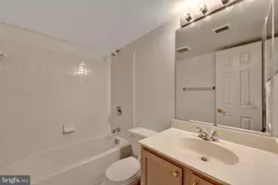 1805 Foxwood Cir, Bowie, MD 20721 - Photo 38