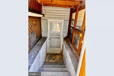 7302 Powhatan Street, Lanham, MD 20706 - Photo 36