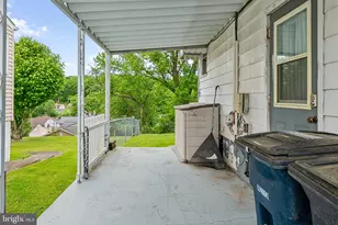 7302 Powhatan St, Lanham, MD 20706 - Photo 6